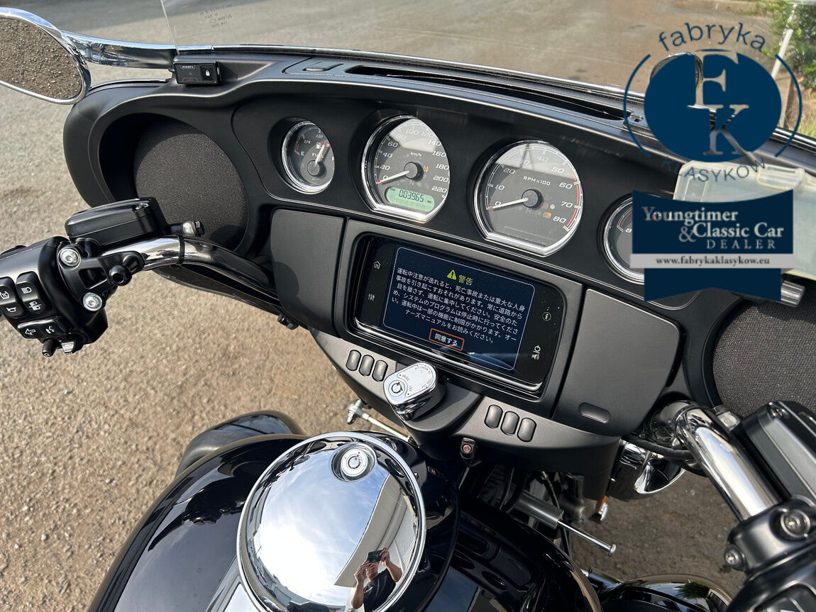 HARLEY-DAVIDSON FLHTCU 2019 - zdjęcie 4