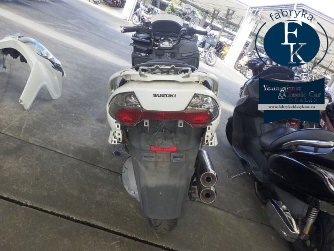 SUZUKI SKYWAVE 250-3  - zdjęcie 20