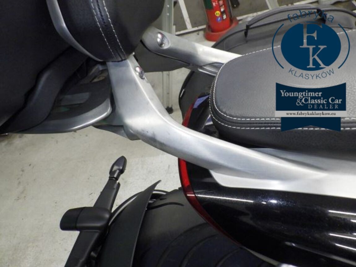 TRIUMPH ROCKET III R 2020 - zdjęcie 19