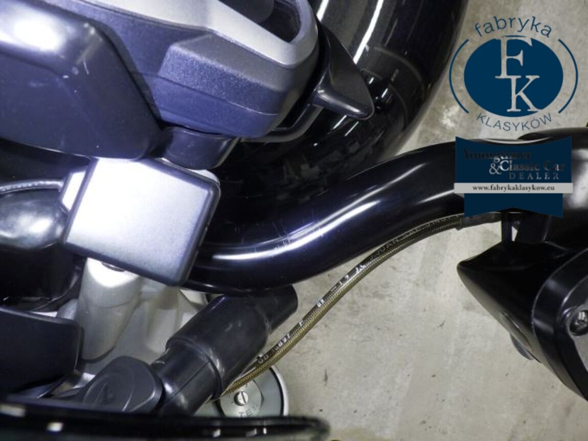 TRIUMPH ROCKET III R 2020 - zdjęcie 21
