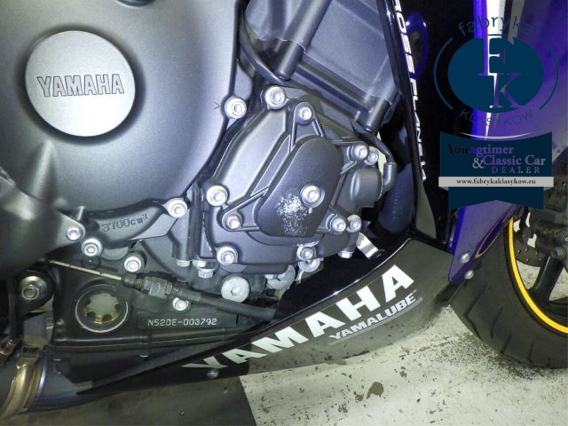 YAMAHA YZF-R1 2011 - zdjęcie 11