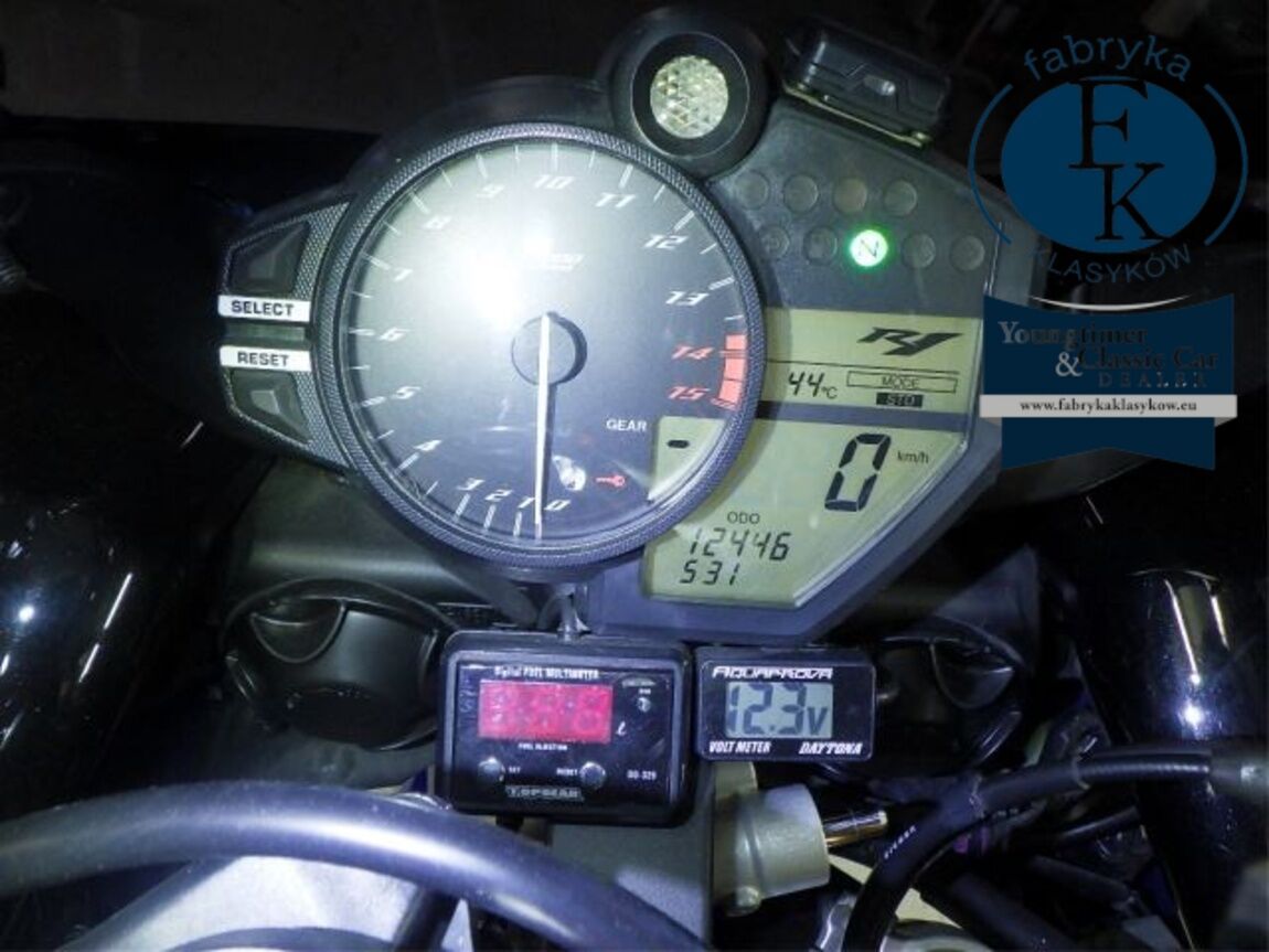 YAMAHA YZF-R1 2011 - zdjęcie 15