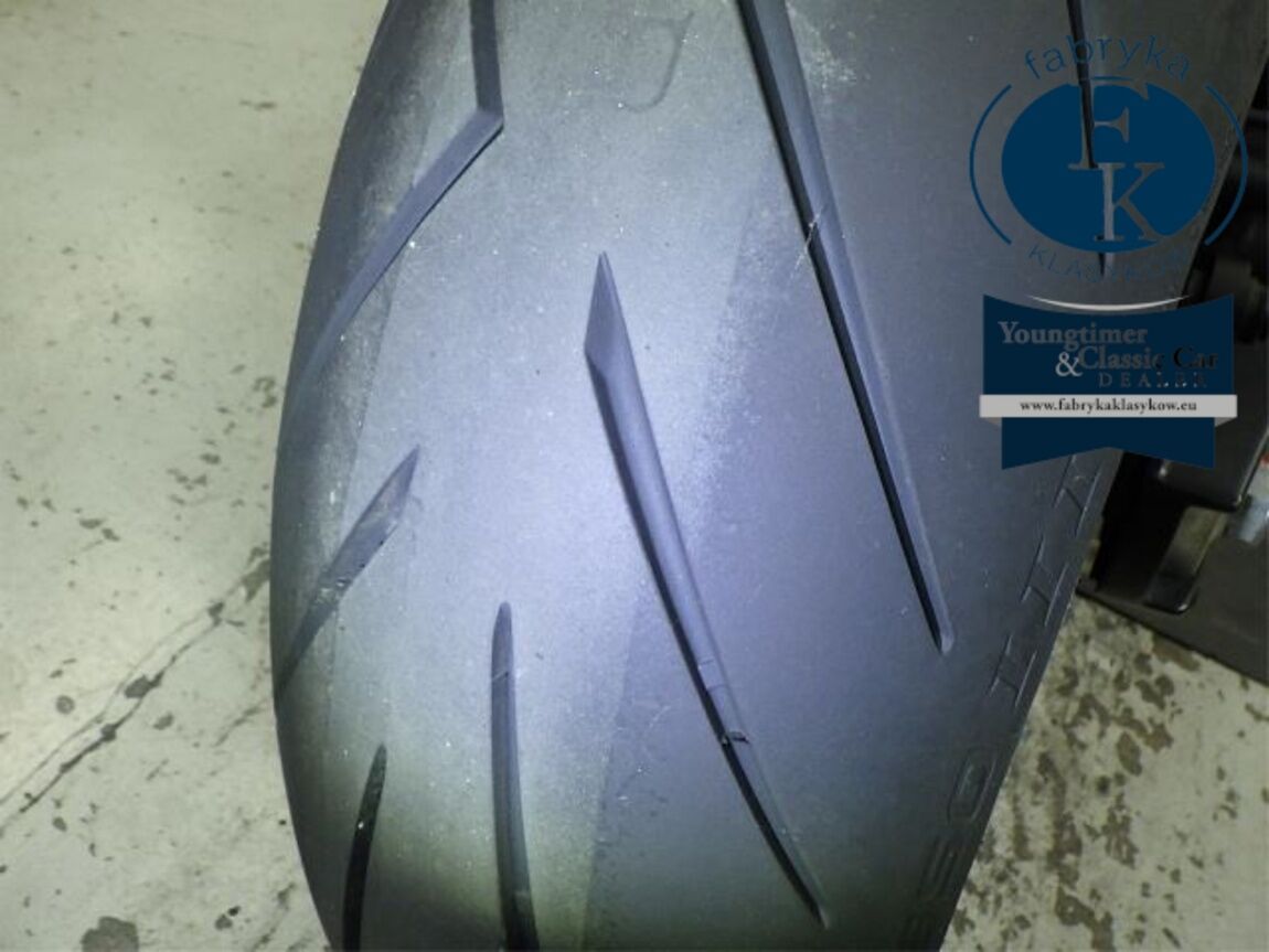 YAMAHA YZF-R1 2011 - zdjęcie 27