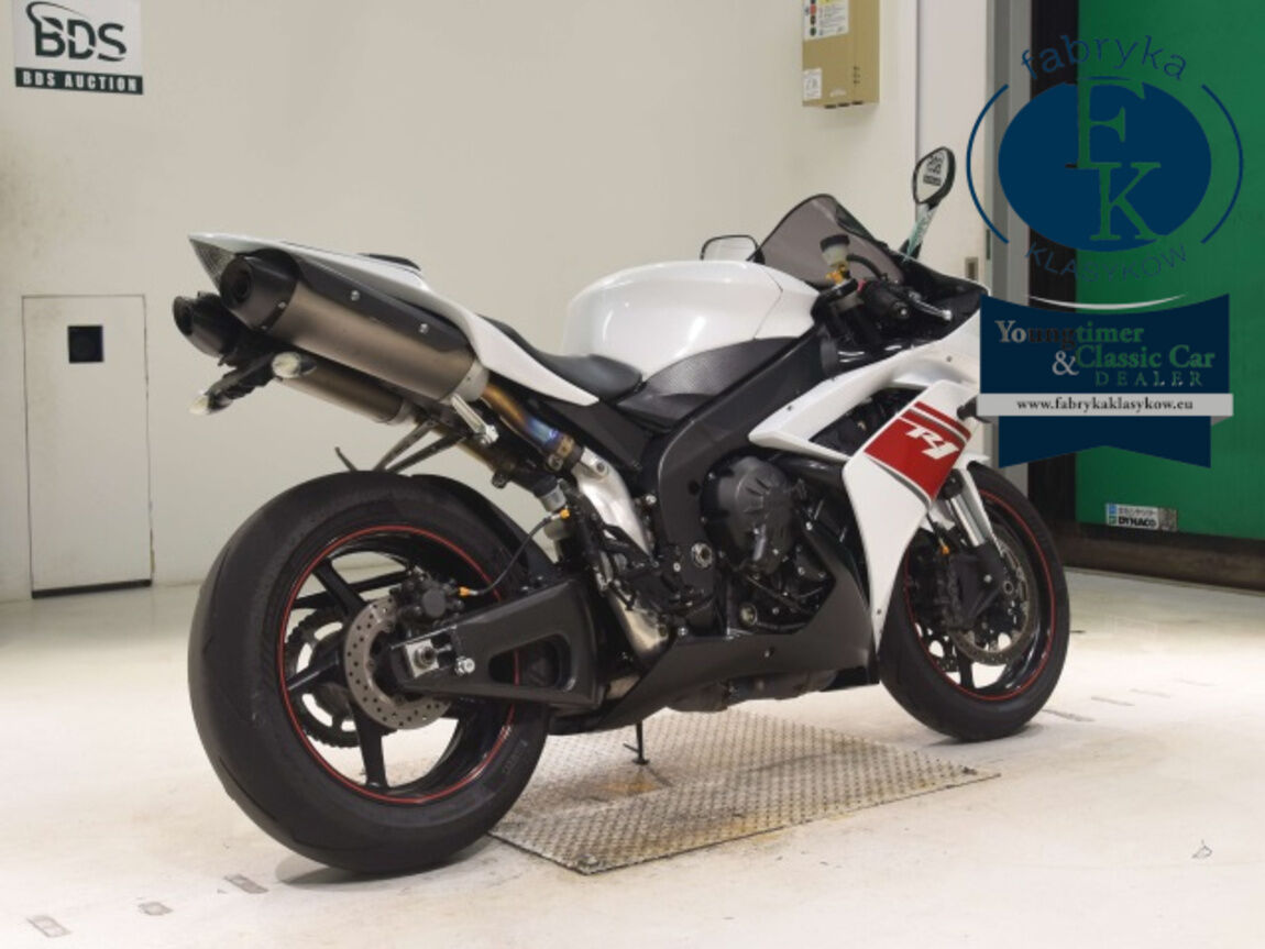 YAMAHA YZF-R1 2008 - zdjęcie 6