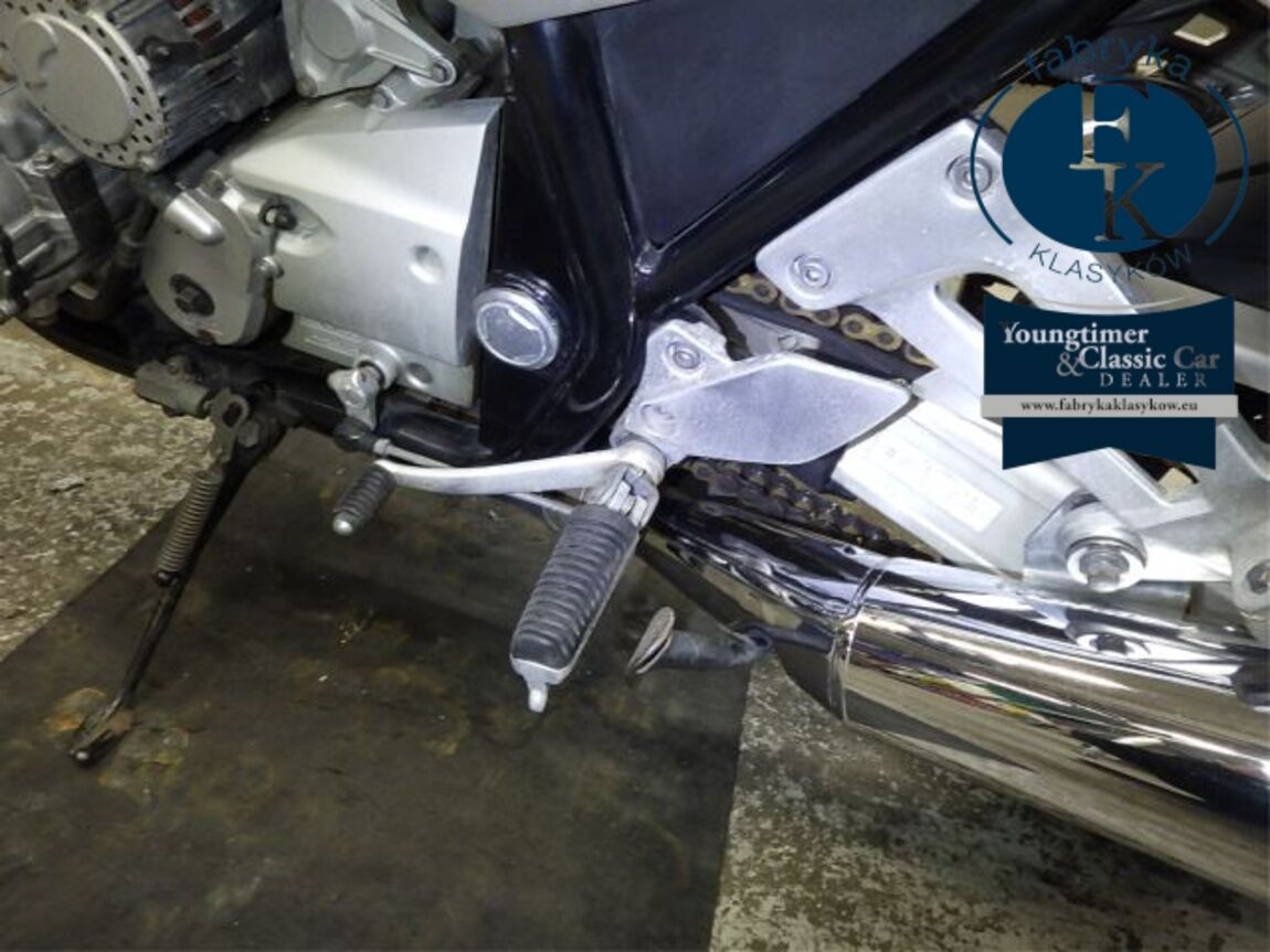 YAMAHA XJR1300 1999 - zdjęcie 29