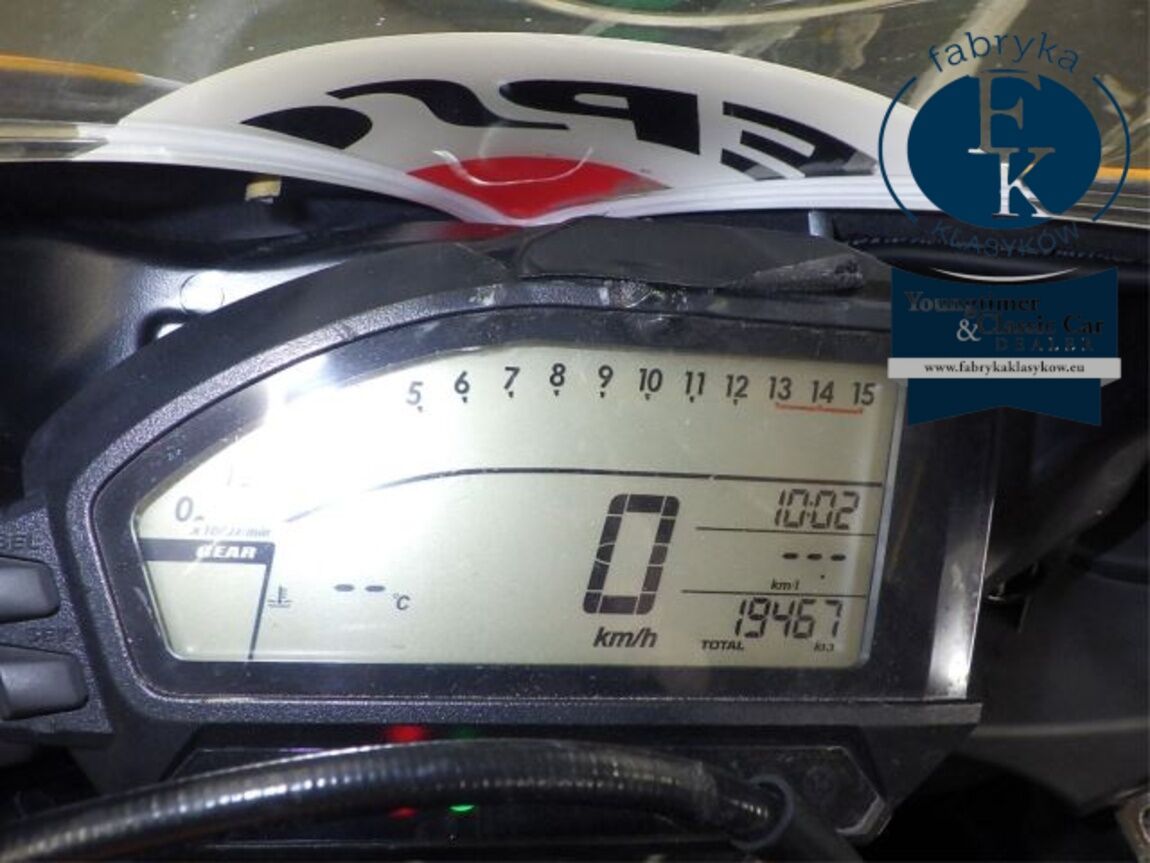 HONDA CBR1000RR 2014 - zdjęcie 17