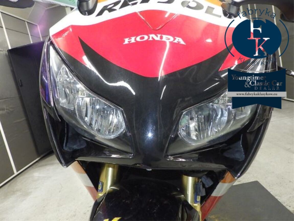 HONDA CBR1000RR 2014 - zdjęcie 18