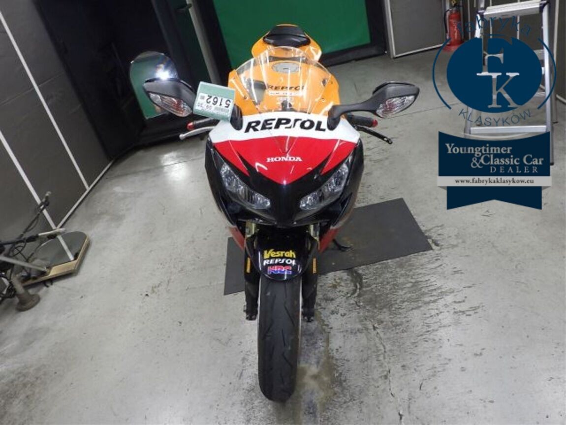 HONDA CBR1000RR 2014 - zdjęcie 24