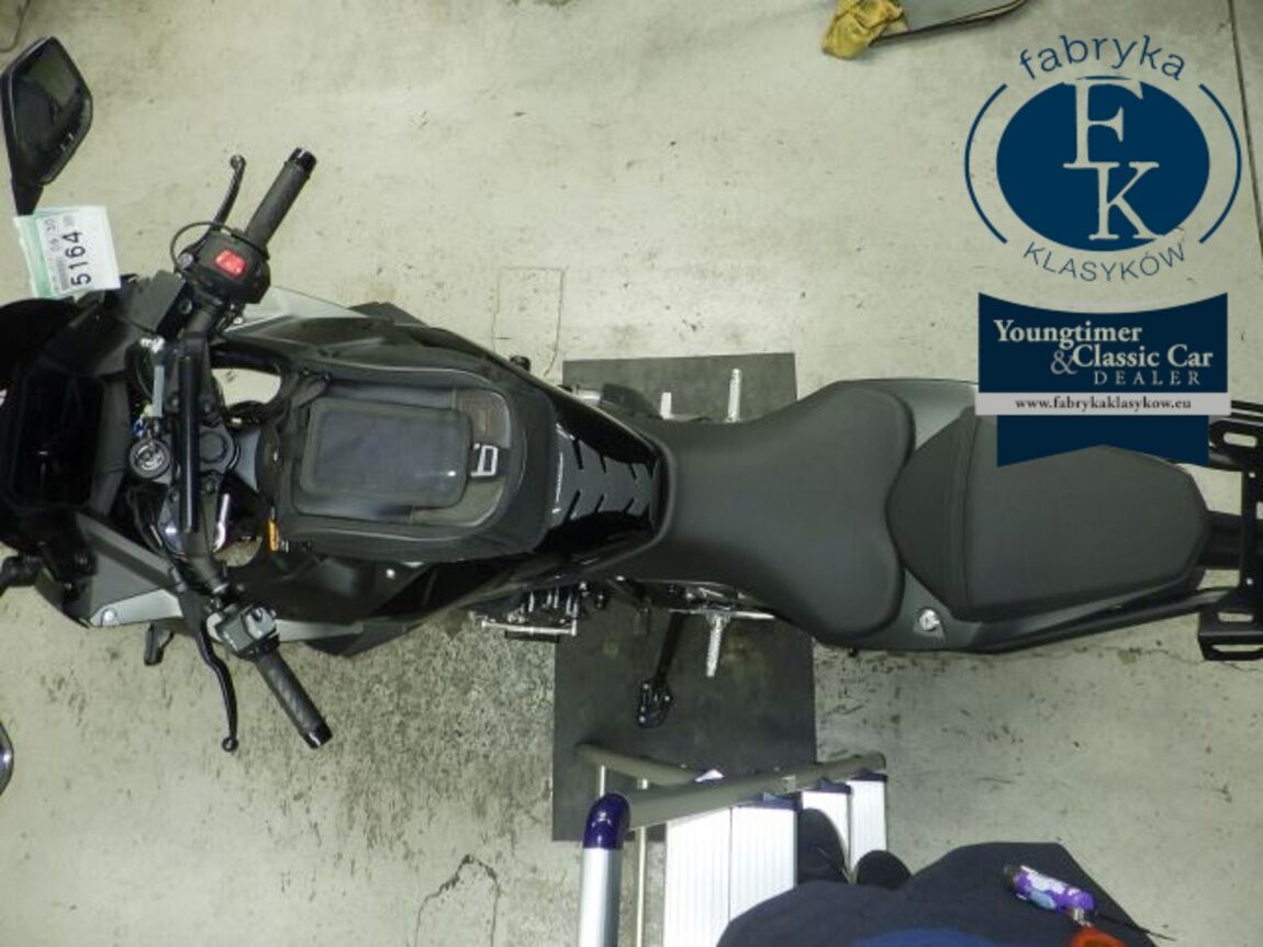 SUZUKI GSX-8R 2024 - zdjęcie 34