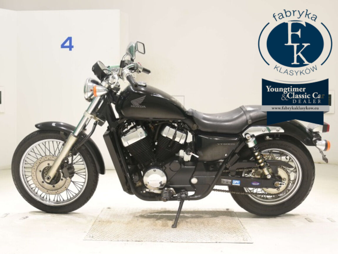 HONDA VT400S  - zdjęcie 3