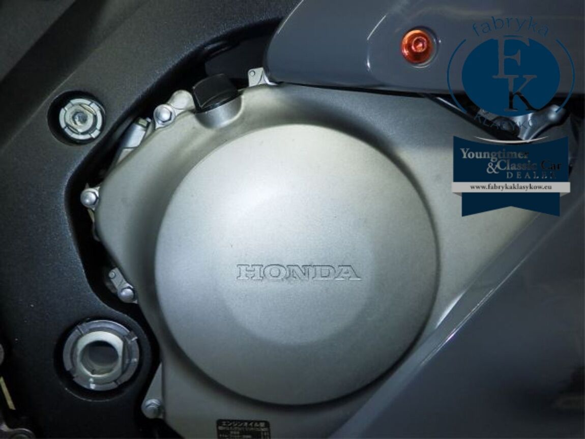 HONDA CBR1000RR 2004 - zdjęcie 10