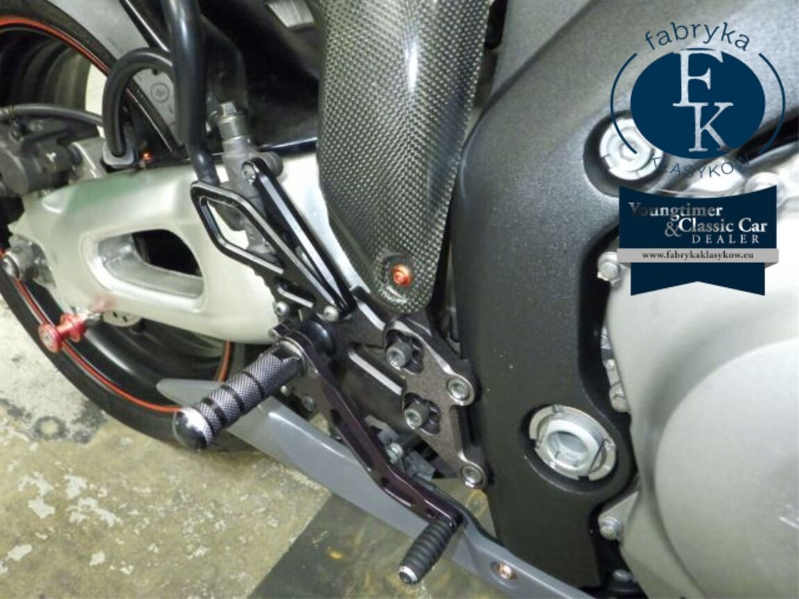HONDA CBR1000RR 2004 - zdjęcie 31