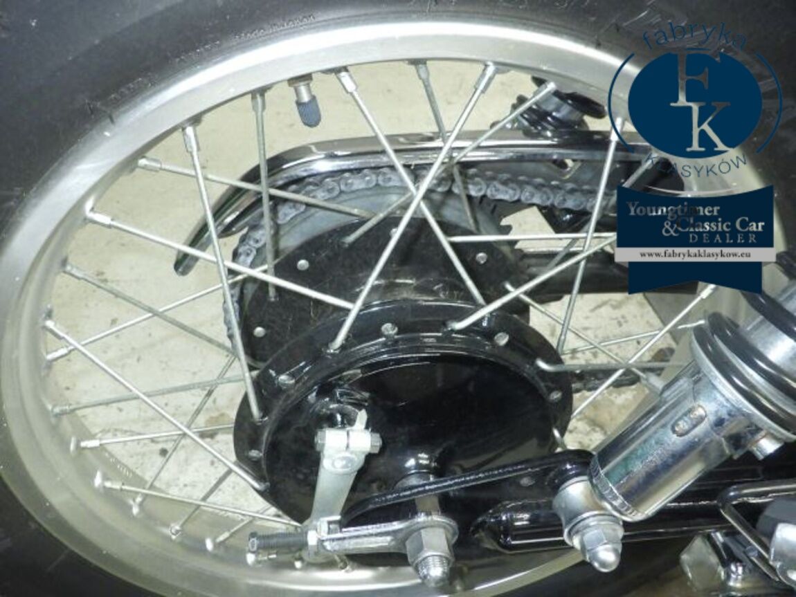 YAMAHA SR400-5 2018 - zdjęcie 28