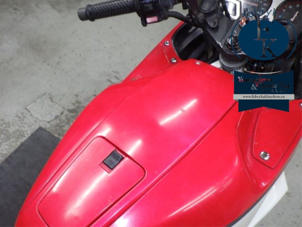 YAMAHA FZ250  - zdjęcie 19