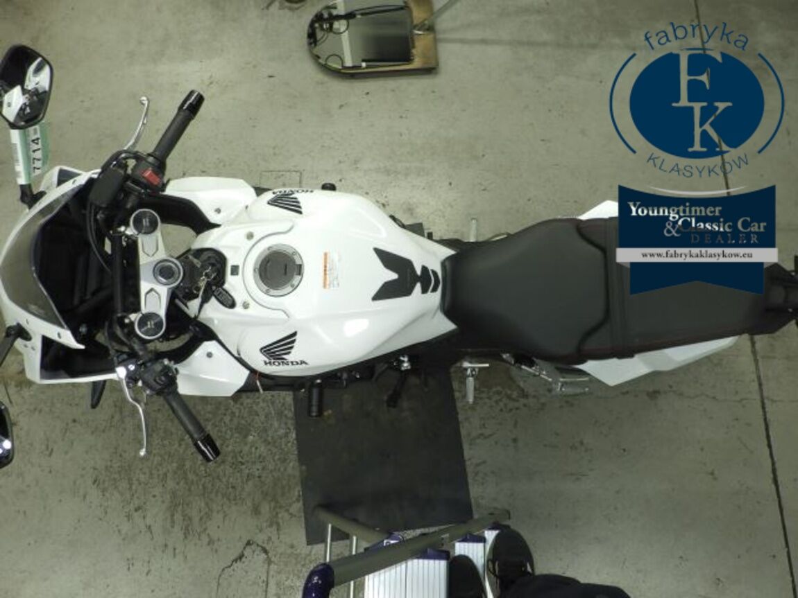 HONDA CBR650R 2023 - zdjęcie 32
