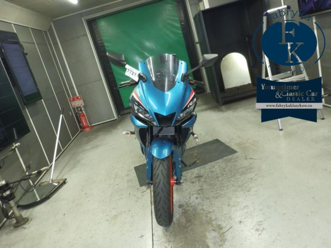 YAMAHA YZF-R3 2022 - zdjęcie 21
