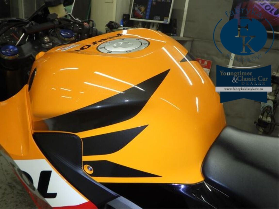HONDA CBR600RR 2014 - zdjęcie 18
