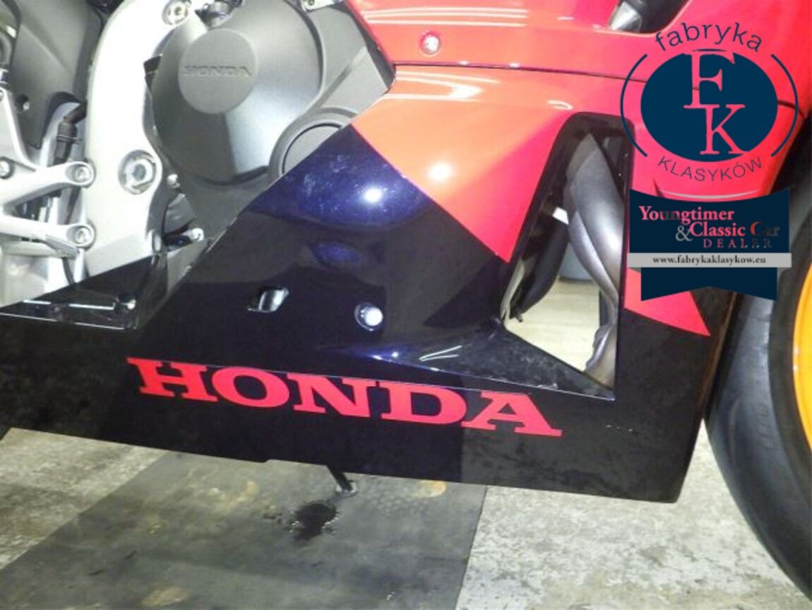 HONDA CBR600RR 2014 - zdjęcie 20