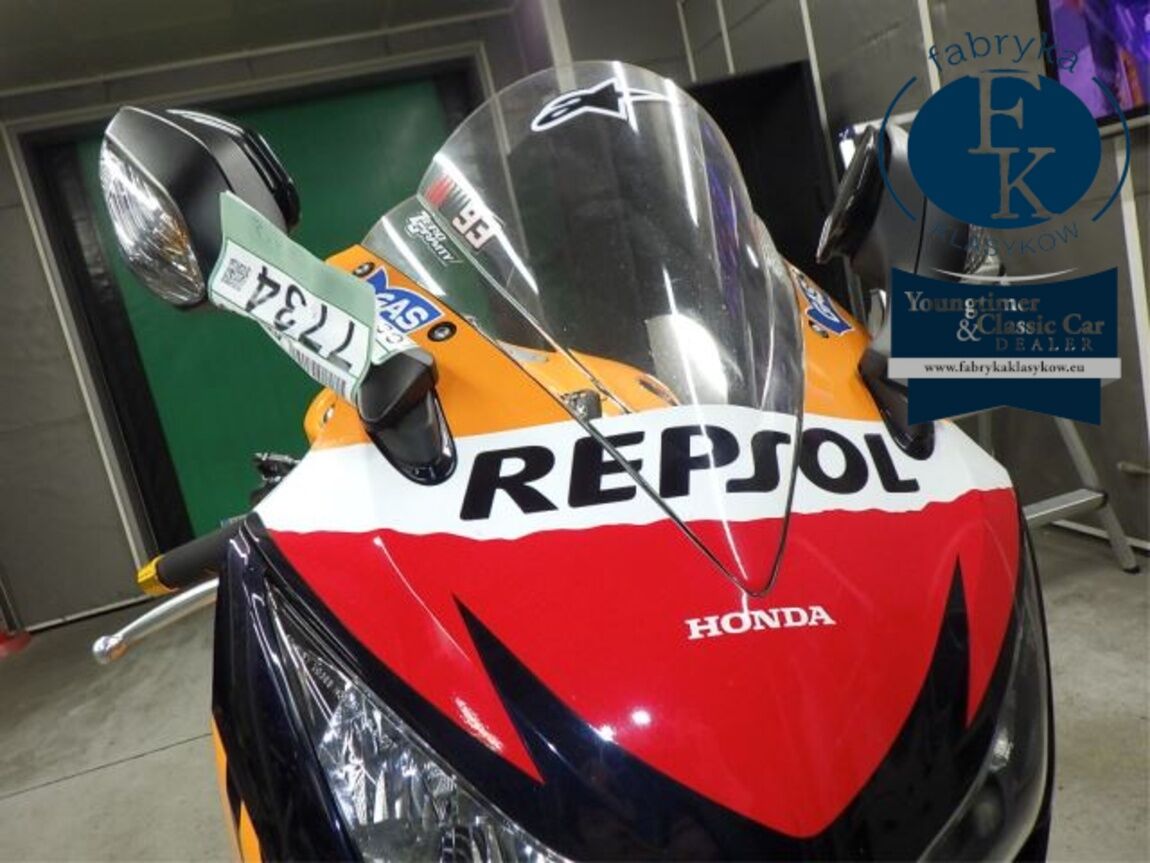 HONDA CBR1000RR 2013 - zdjęcie 18