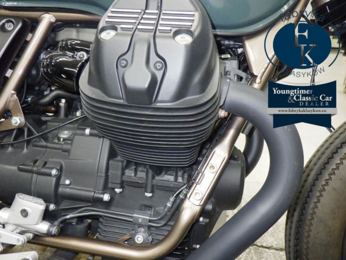 MOTO GUZZI MOTO GUZZI V7 STONE 2018 - zdjęcie 14