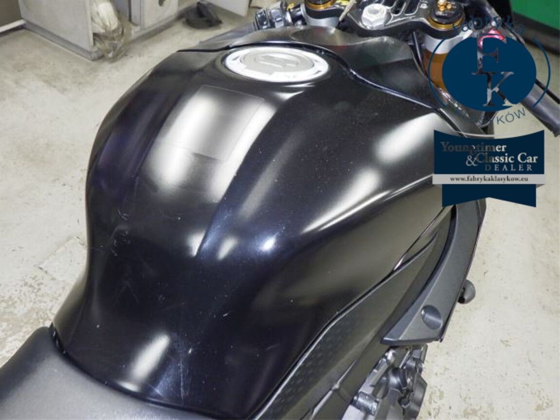 YAMAHA YZF-R1 2017 - zdjęcie 18