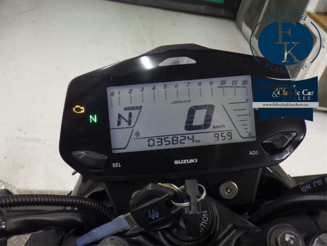 SUZUKI JIKUSA-150  - zdjęcie 13