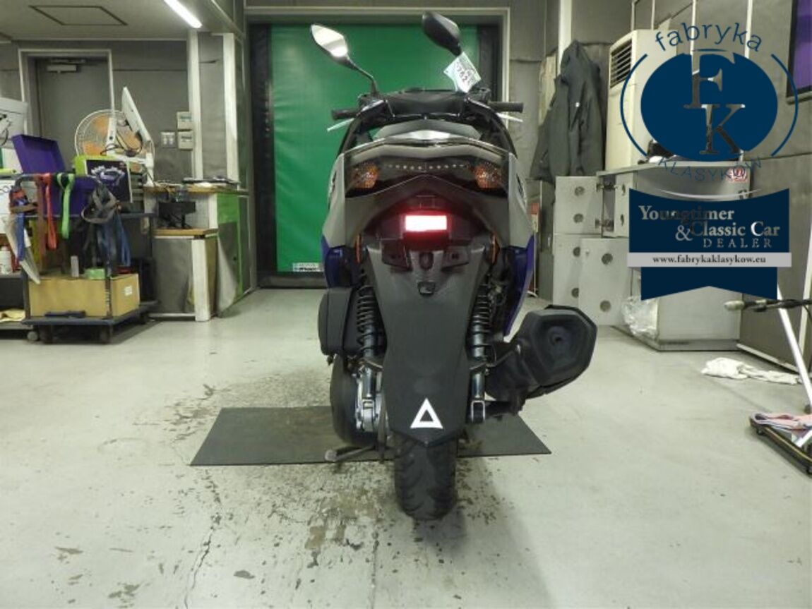 YAMAHA CYGNUS 125XSR-3  - zdjęcie 29