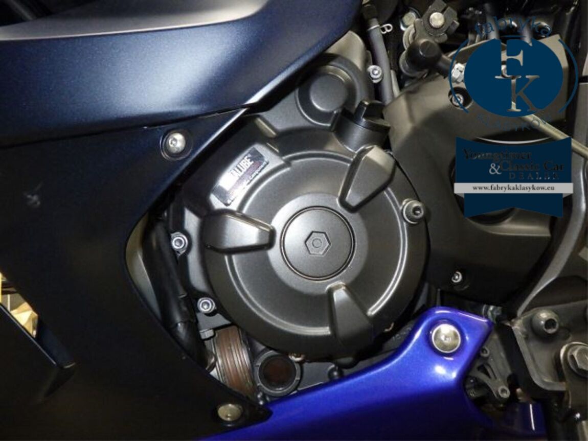 YAMAHA YZF-R7-2 2023 - zdjęcie 11