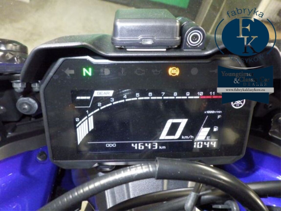 YAMAHA YZF-R7-2 2023 - zdjęcie 13