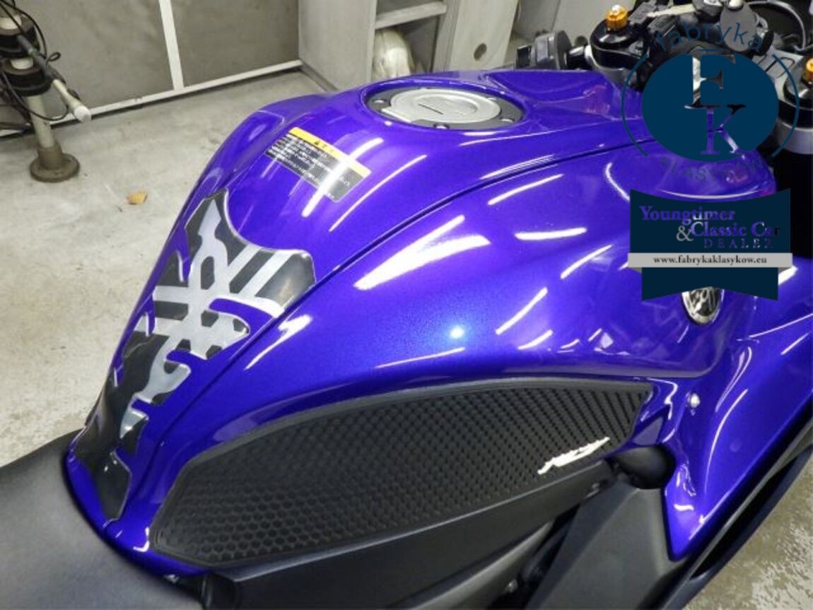 YAMAHA YZF-R7-2 2023 - zdjęcie 18