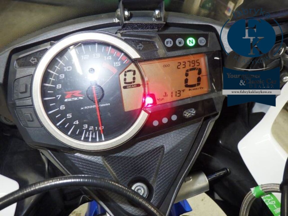 SUZUKI GSX-R1000 2014 - zdjęcie 15