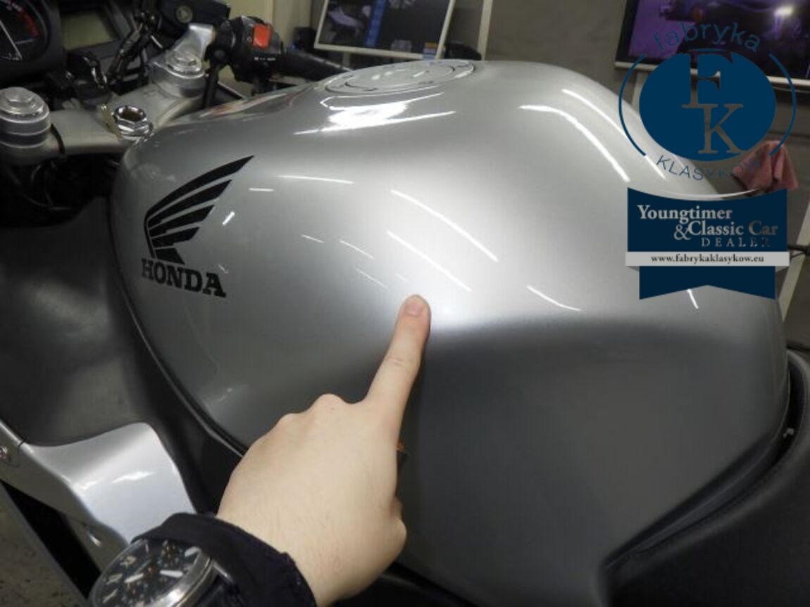 HONDA CBR1100XX 2002 - zdjęcie 19