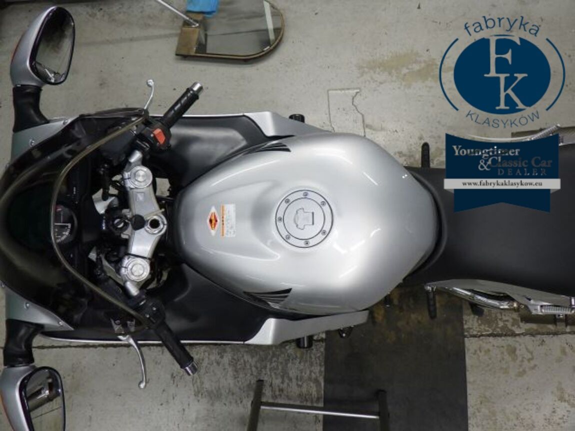 HONDA CBR1100XX 2002 - zdjęcie 32