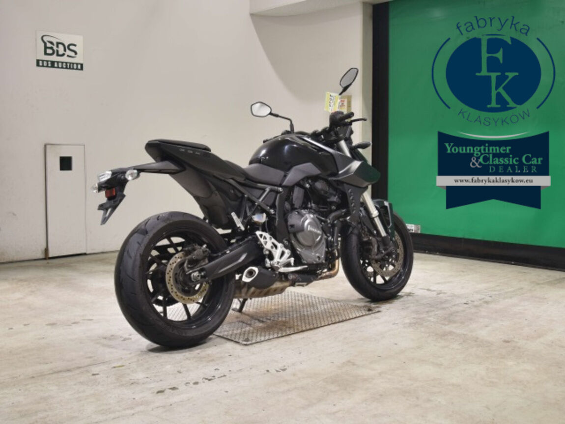 SUZUKI GSX-8S 2023 - zdjęcie 6