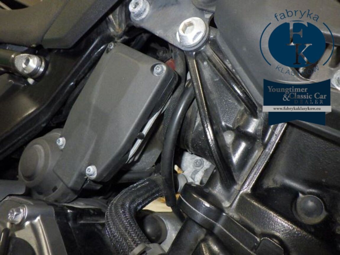 SUZUKI GSX-8S 2023 - zdjęcie 11