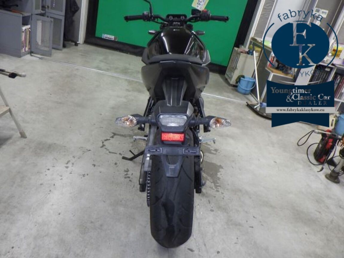 SUZUKI GSX-8S 2023 - zdjęcie 13