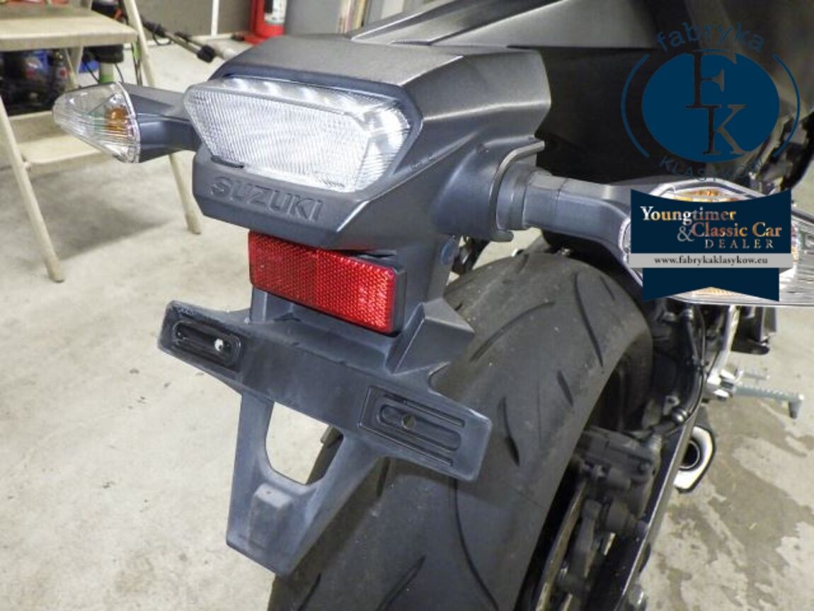 SUZUKI GSX-8S 2023 - zdjęcie 20