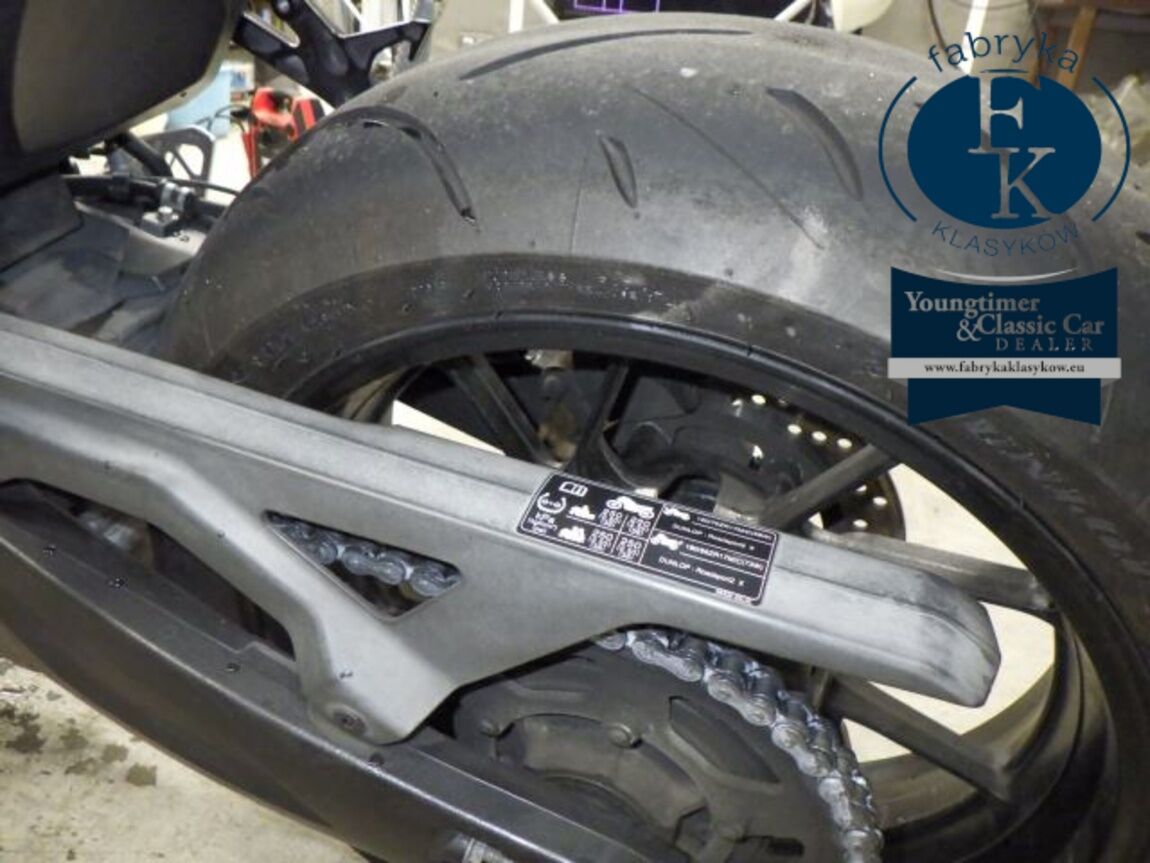 SUZUKI GSX-8S 2023 - zdjęcie 26