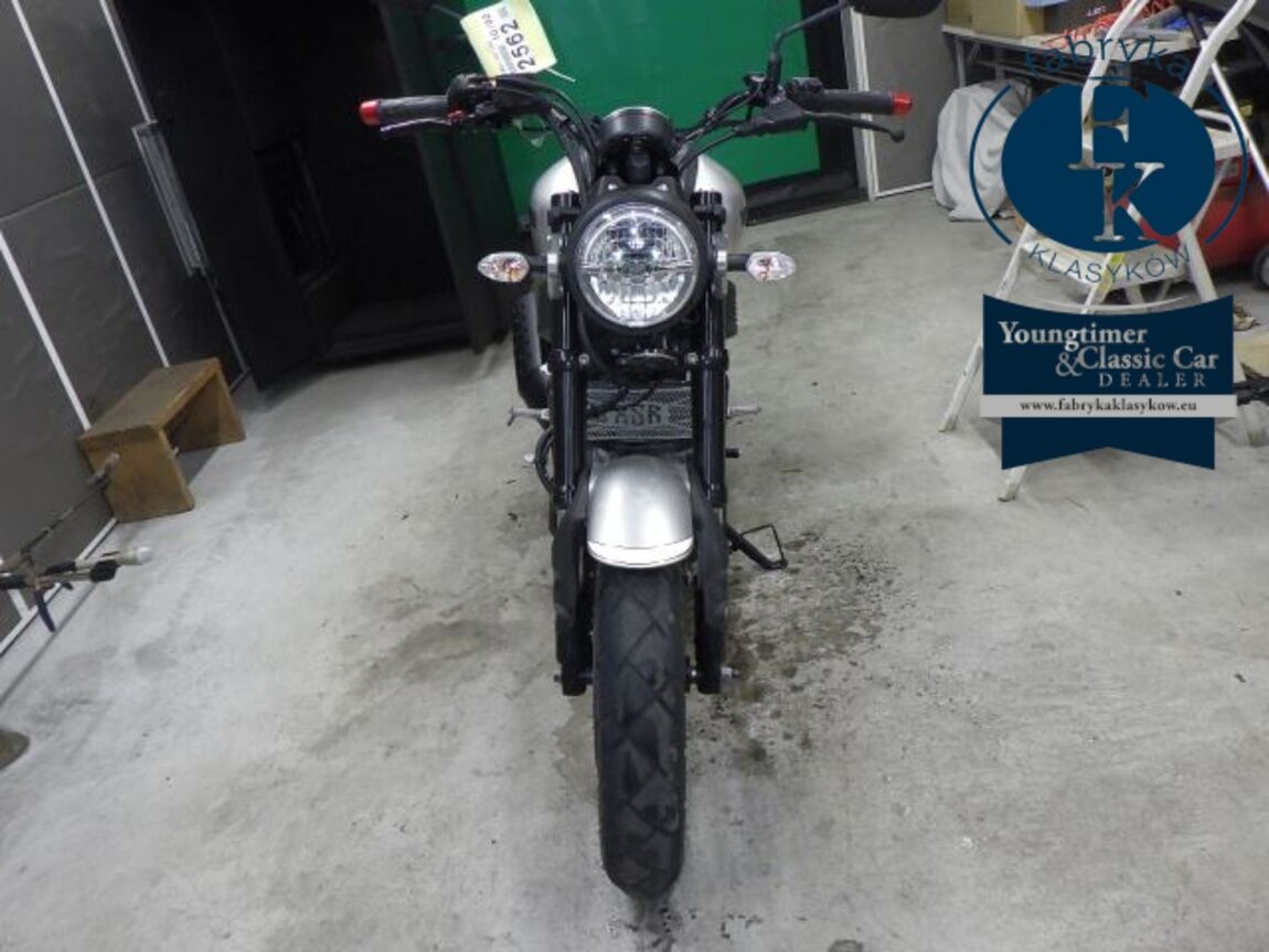 YAMAHA XSR125  - zdjęcie 21