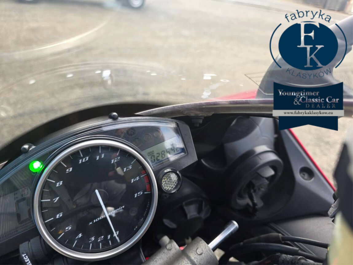YAMAHA YZF-R1 2004 - zdjęcie 3