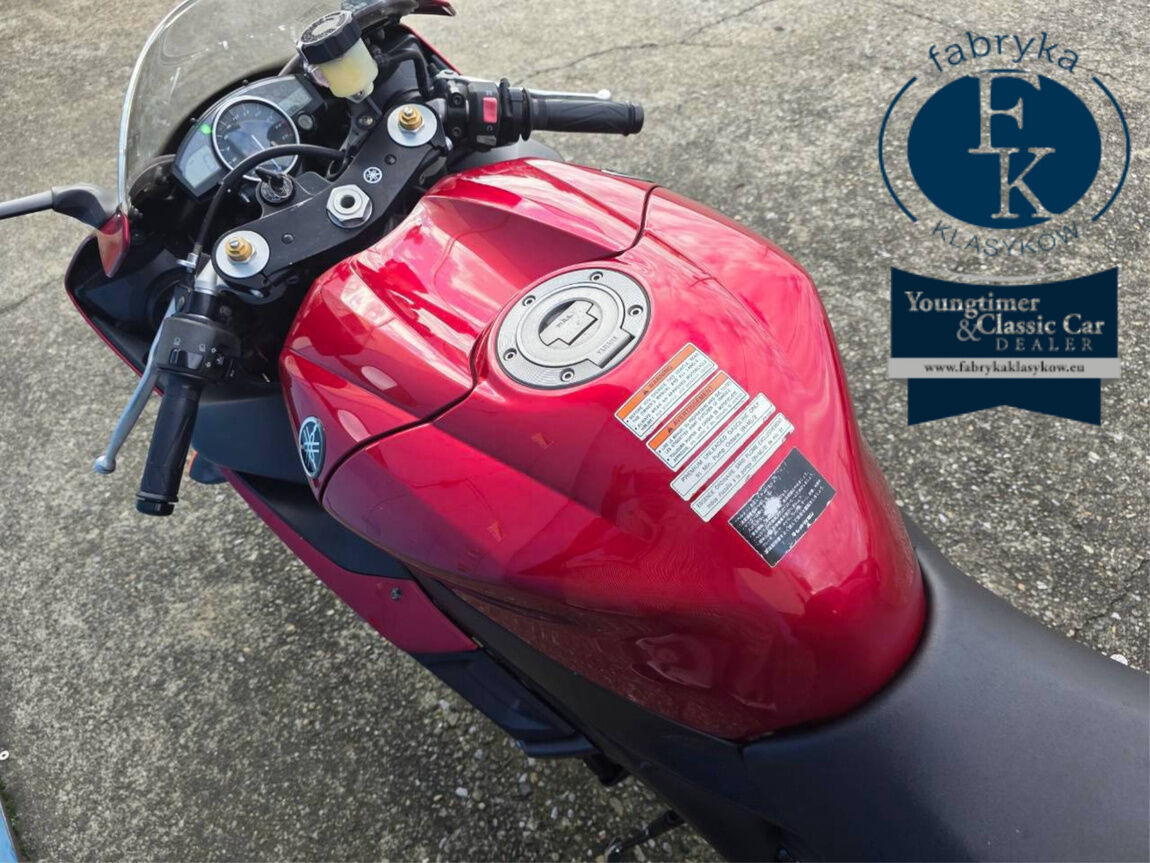 YAMAHA YZF-R1 2004 - zdjęcie 13