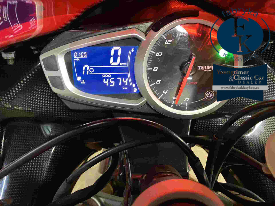 TRIUMPH DAYTONA 675R ABS 2014 - zdjęcie 4