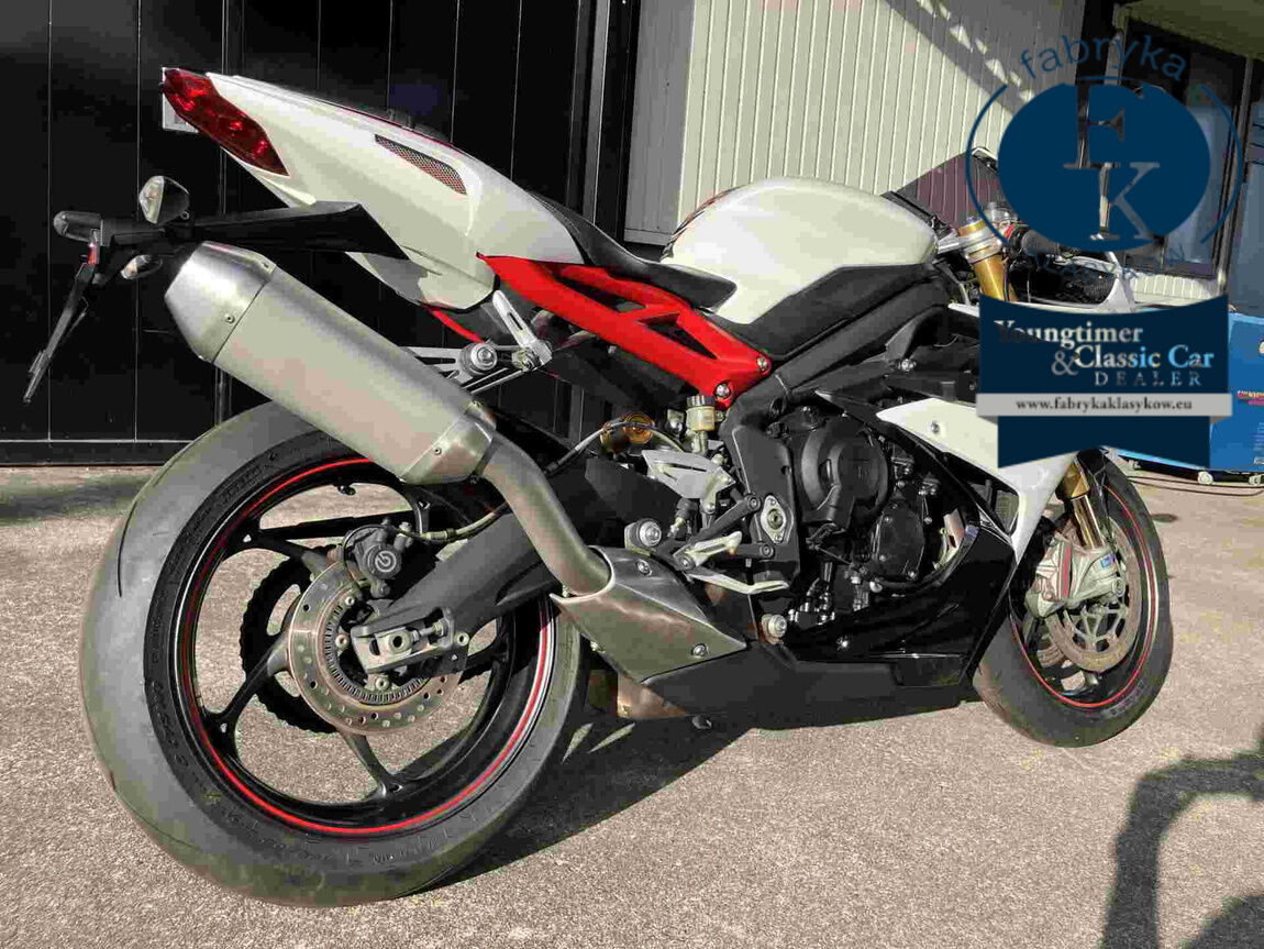 TRIUMPH DAYTONA 675R ABS 2015 - zdjęcie 5
