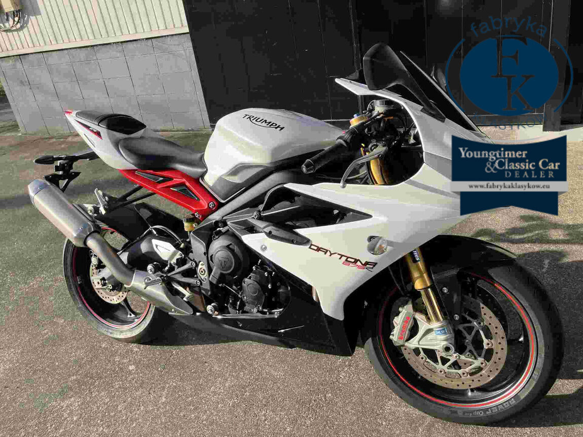 TRIUMPH DAYTONA 675R ABS 2015 - zdjęcie 6