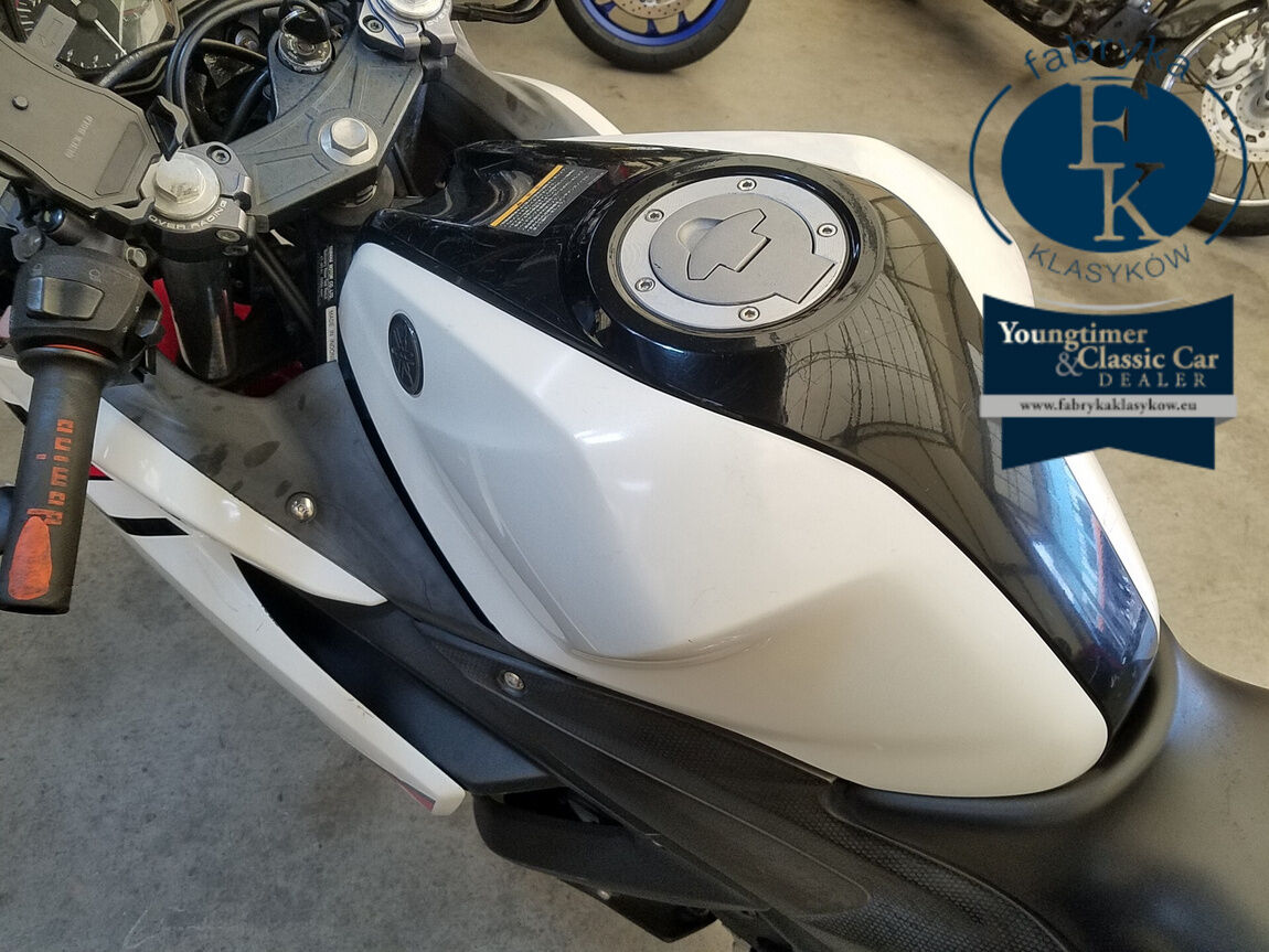 YAMAHA YZF-R25  - zdjęcie 5
