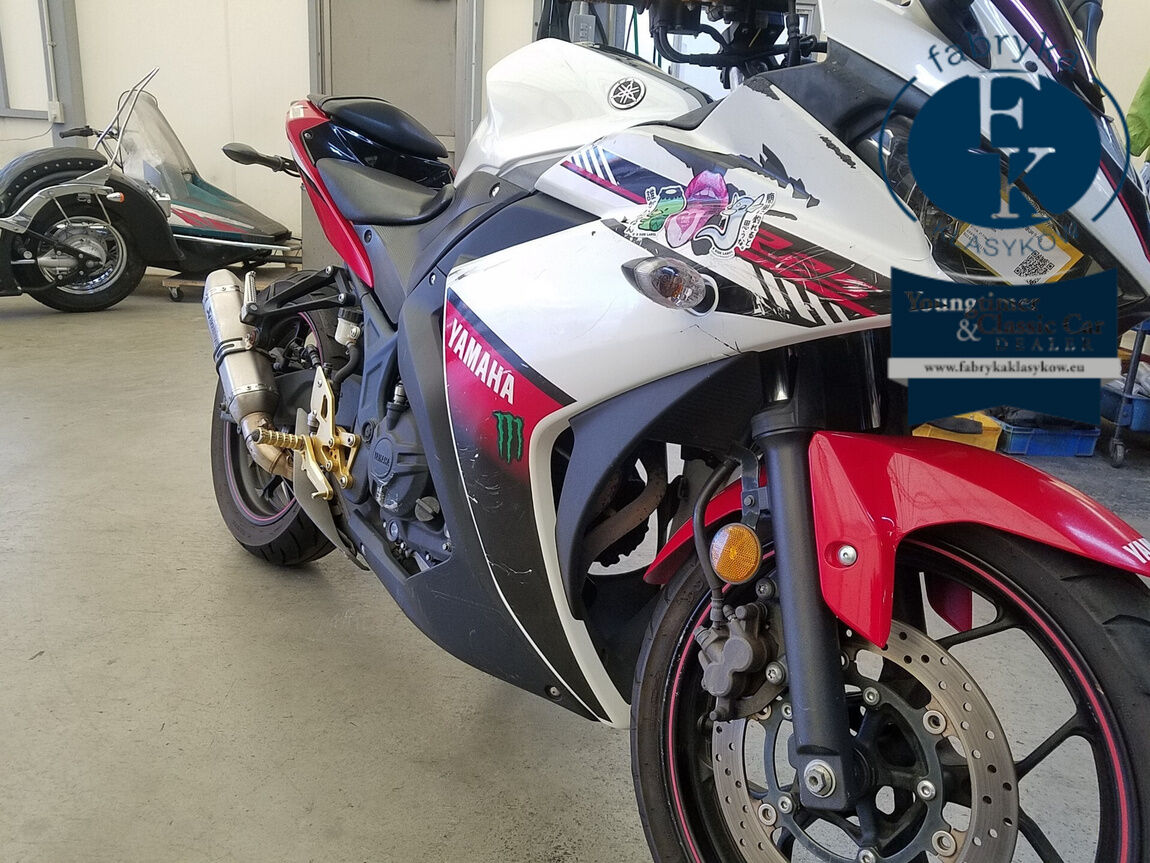 YAMAHA YZF-R25  - zdjęcie 8