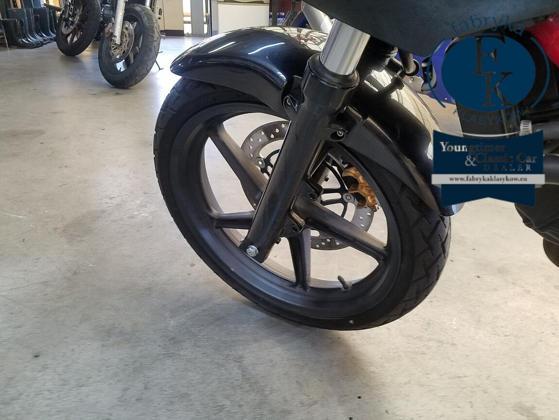 HONDA VTR250F - zdjęcie 9