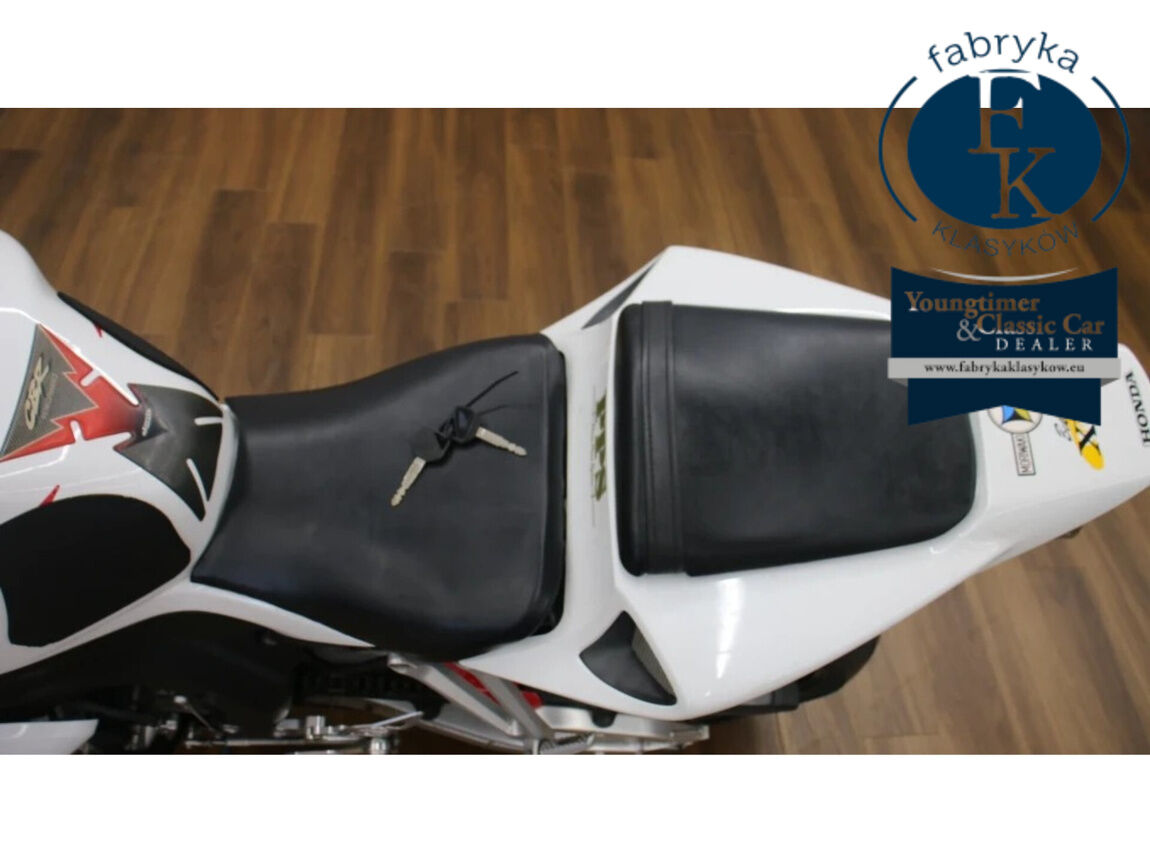 HONDA CBR1000RR 2004 - zdjęcie 11