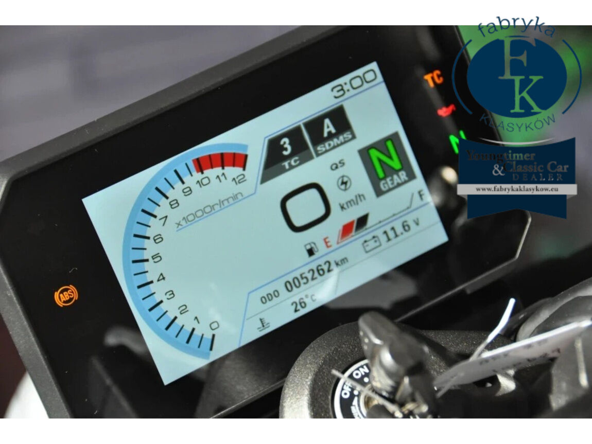 SUZUKI GSX-8S 2023 - zdjęcie 4