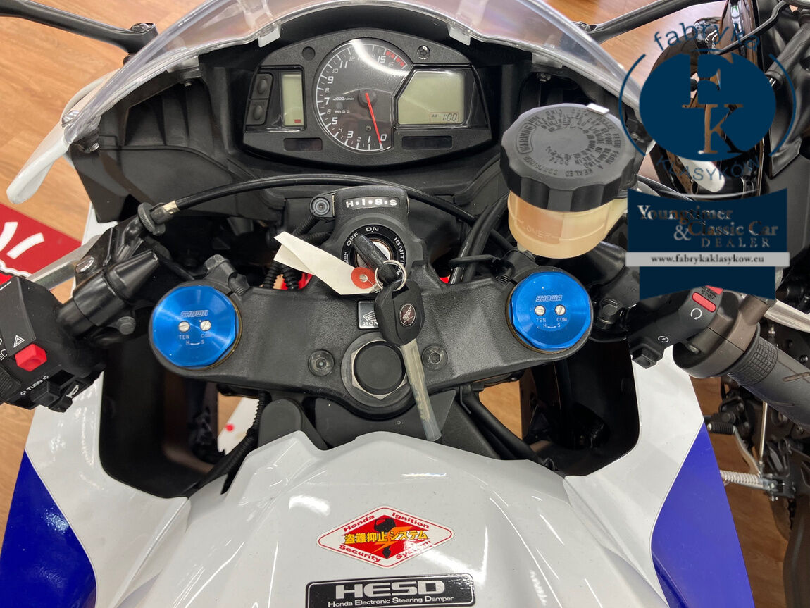 HONDA CBR600RR 2015 - zdjęcie 4